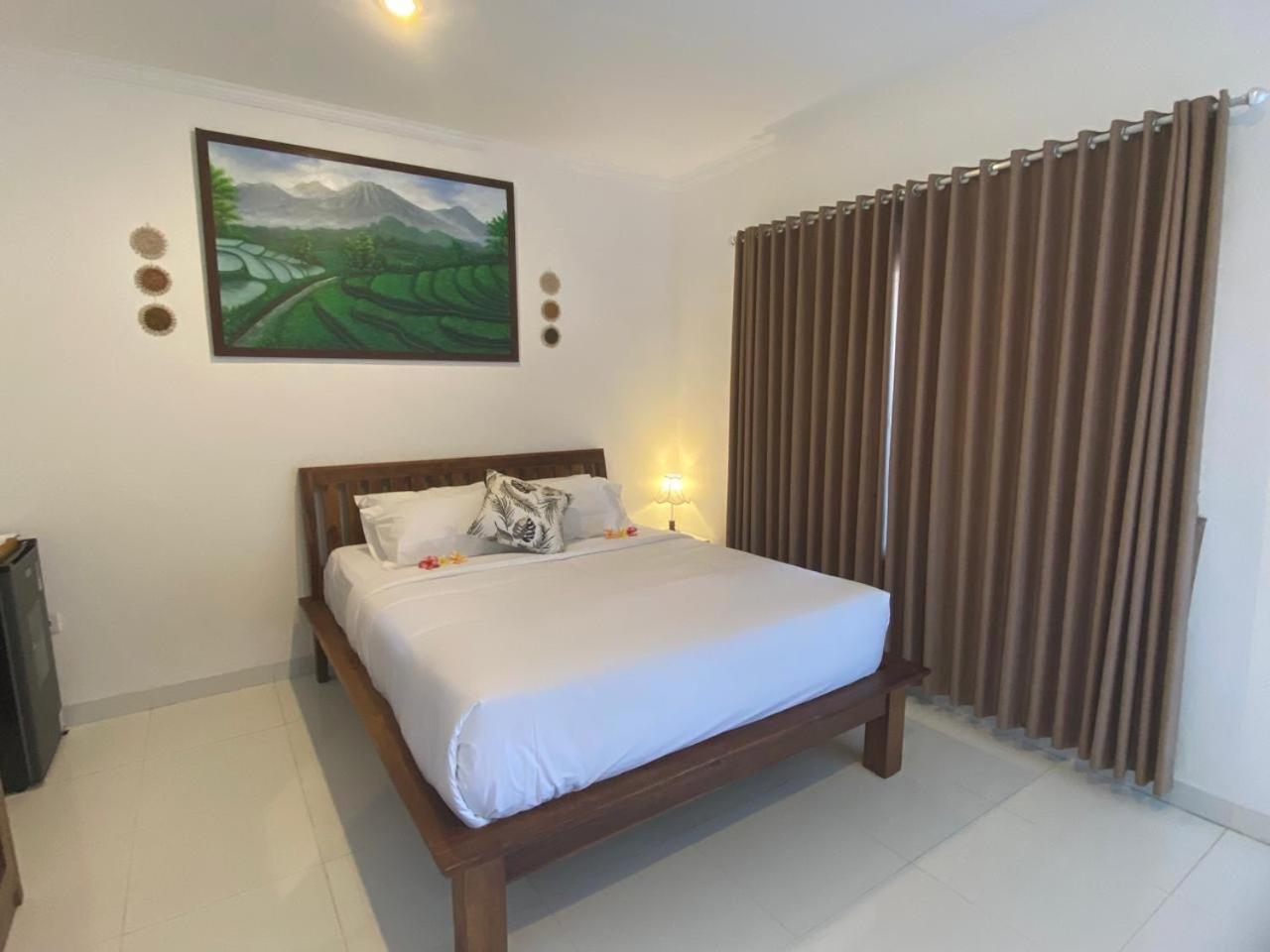 Manis Guest House Seminyak Exterior foto